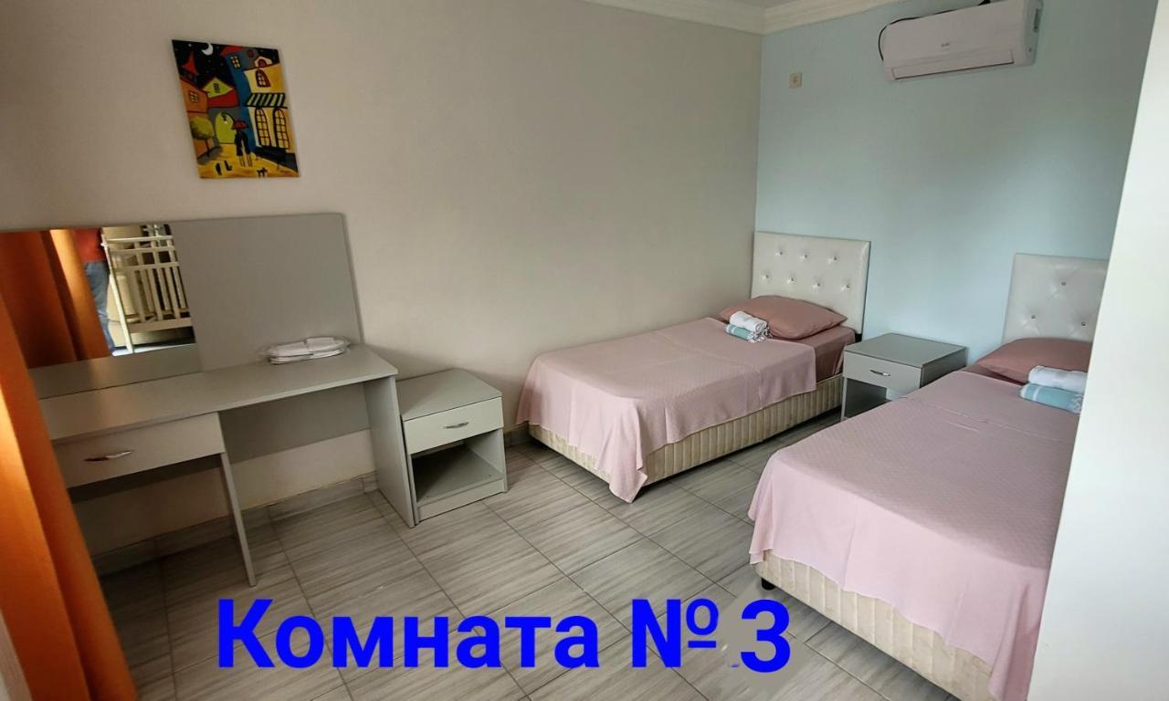 Apsa Butik Hotel Sukhumi Esterno foto