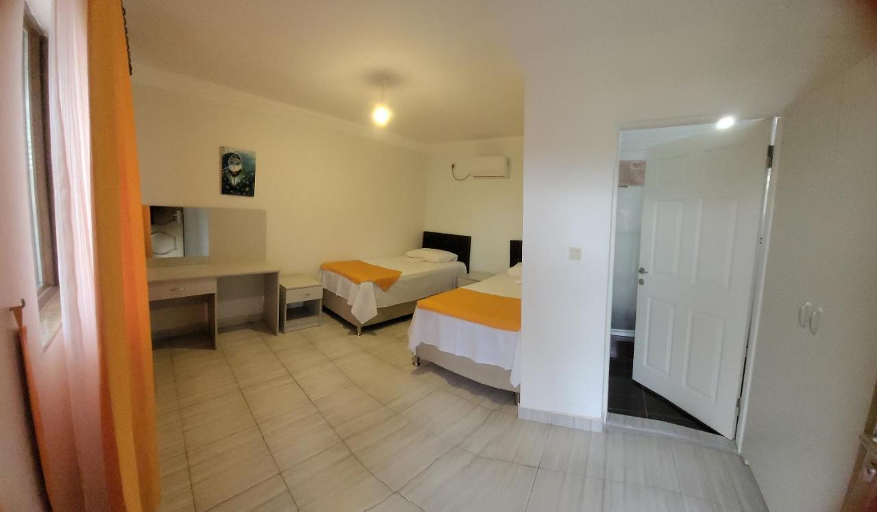 Apsa Butik Hotel Sukhumi Esterno foto