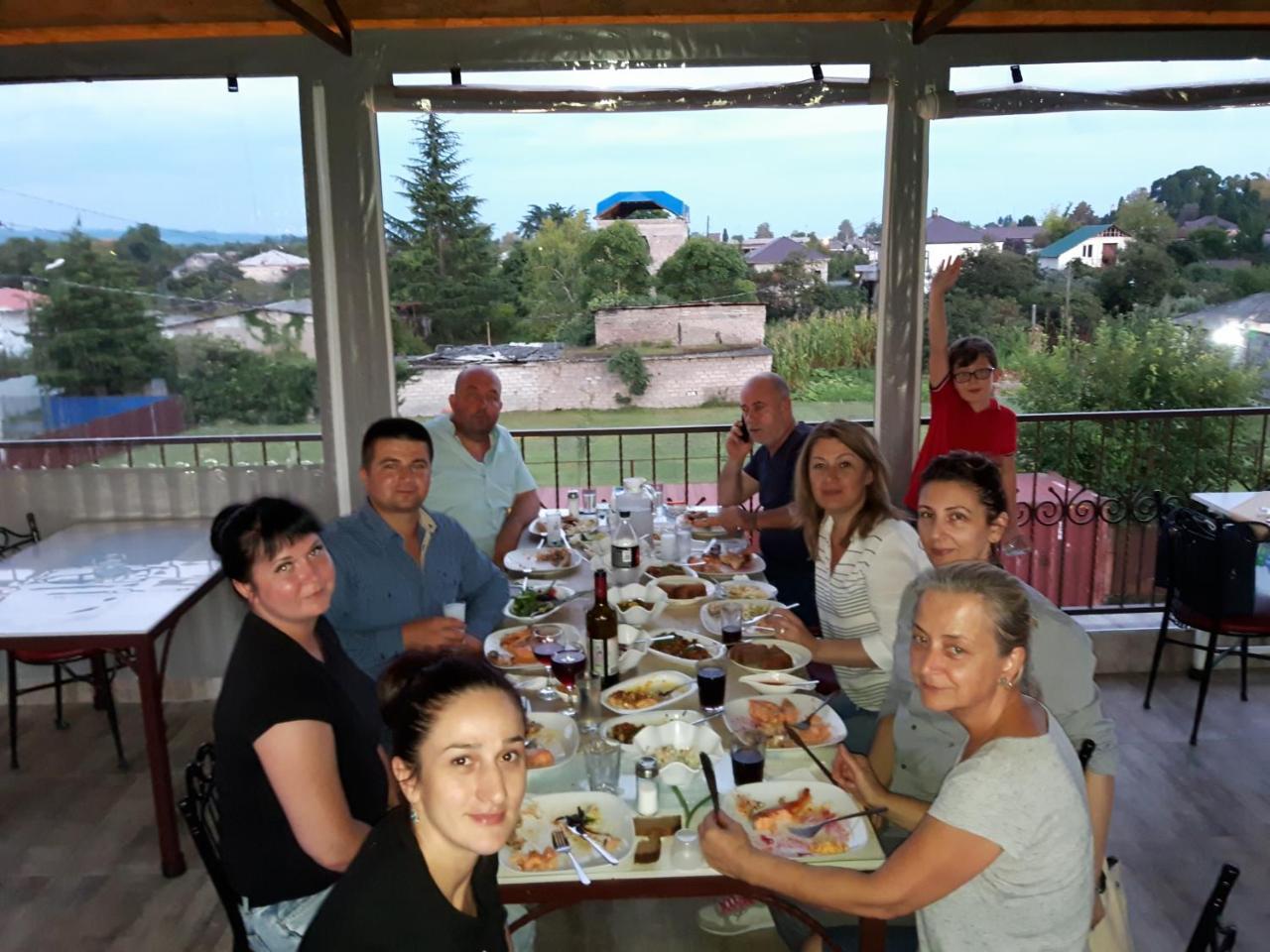 Apsa Butik Hotel Sukhumi Esterno foto