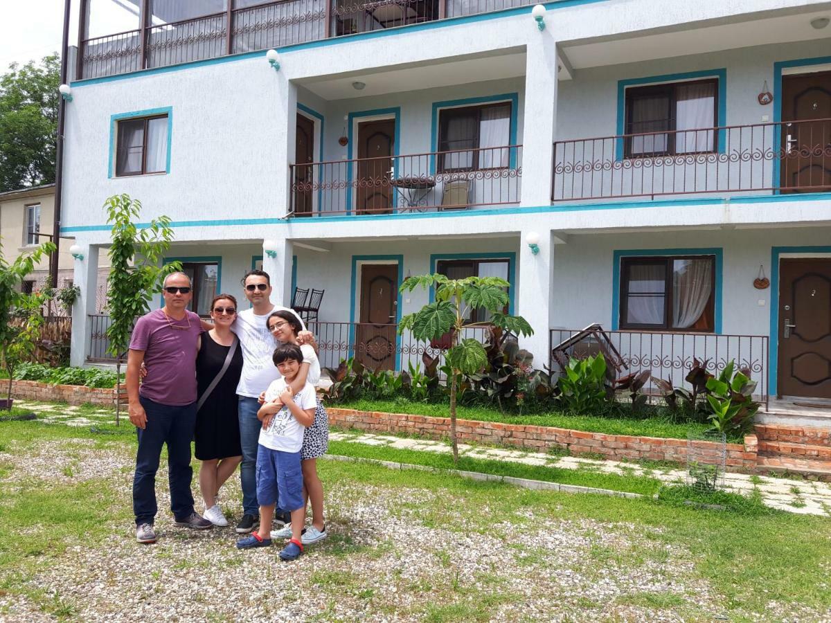 Apsa Butik Hotel Sukhumi Esterno foto