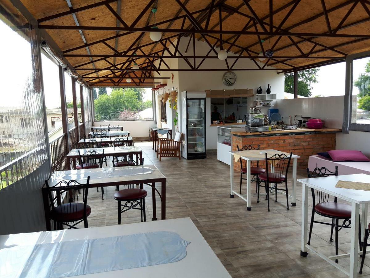 Apsa Butik Hotel Sukhumi Esterno foto